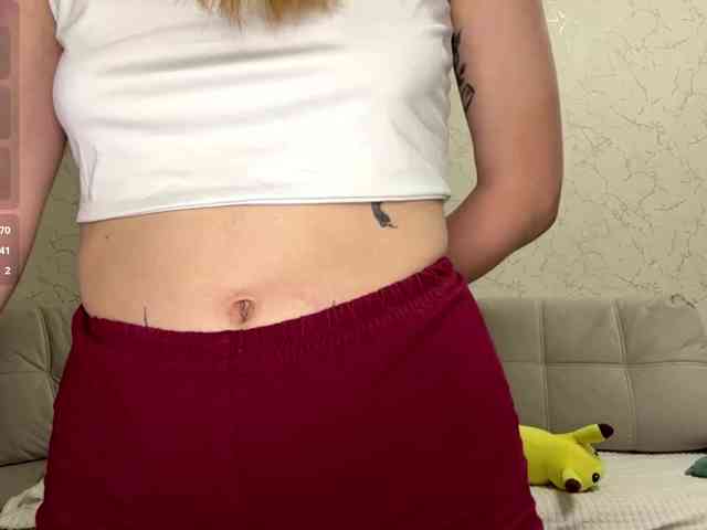 BlondyBun webcam