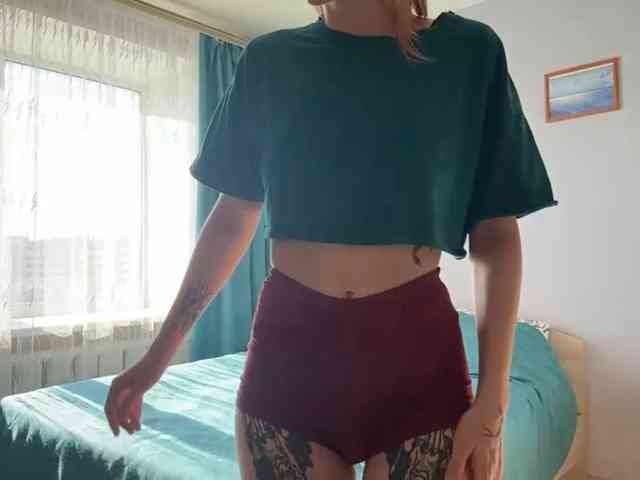 BlondyBun webcam