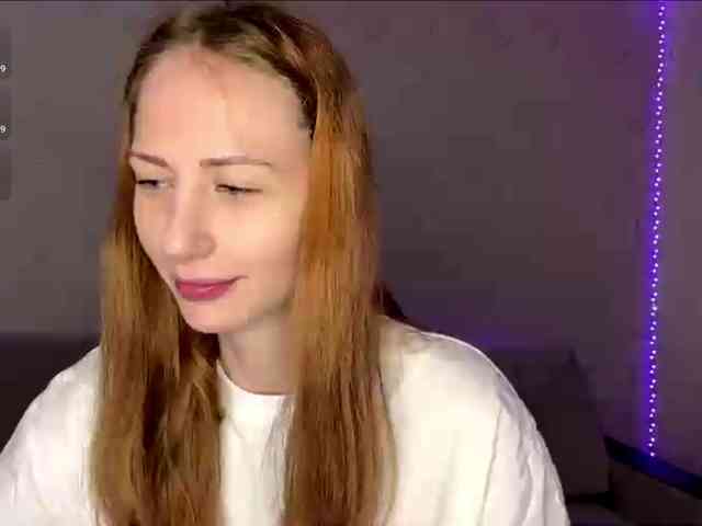 BlondyBun webcam