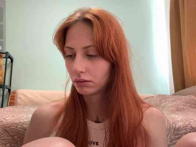 BlondyBun webcam