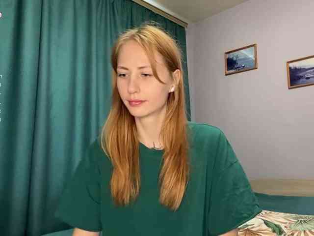BlondyBun webcam