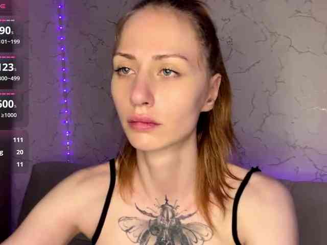 BlondyBun webcam