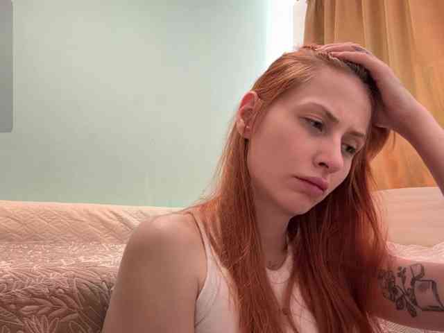 BlondyBun webcam