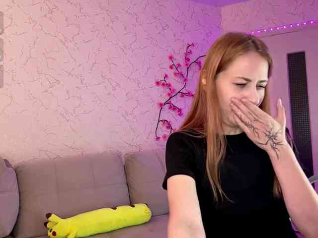 BlondyBun webcam