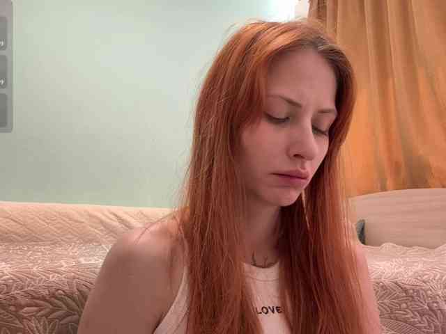BlondyBun webcam