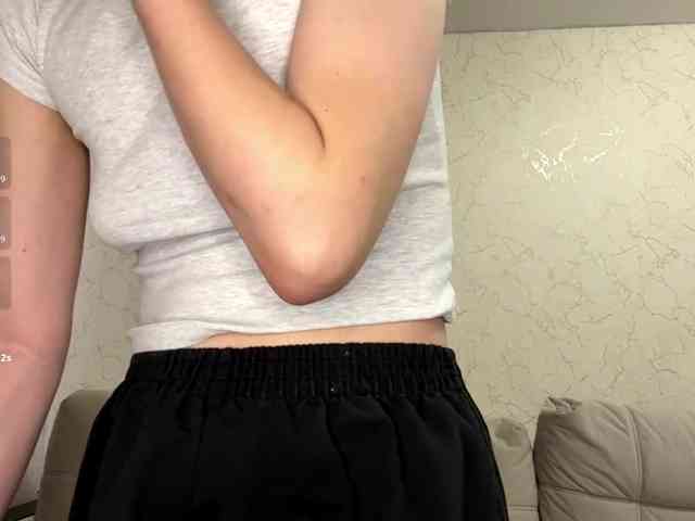 BlondyBun webcam