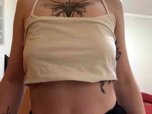 BlondyBun Live Webcam on BongaCams