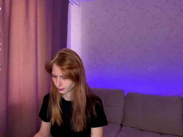 BlondyBun webcam