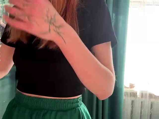 BlondyBun webcam
