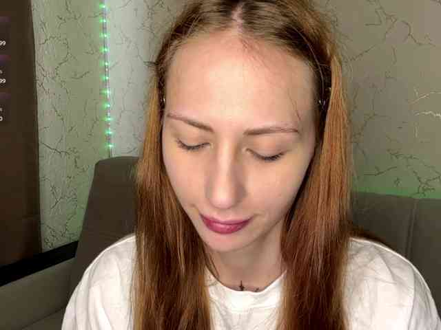 BlondyBun webcam