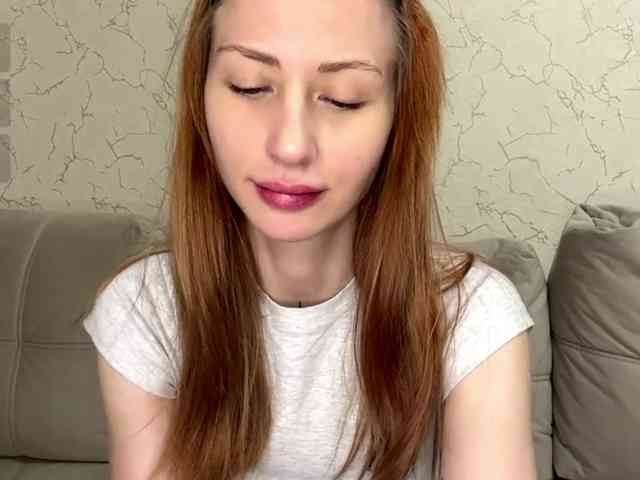 BlondyBun webcam