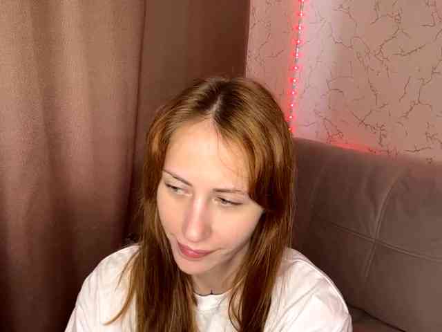 BlondyBun webcam