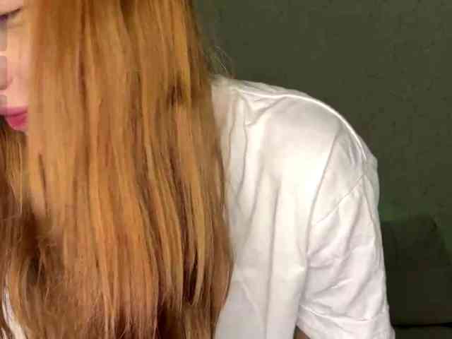 BlondyBun webcam