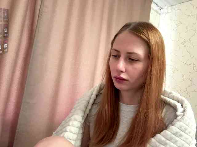 BlondyBun webcam