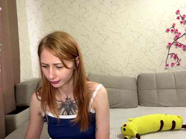 BlondyBun webcam