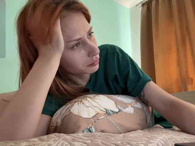 BlondyBun webcam