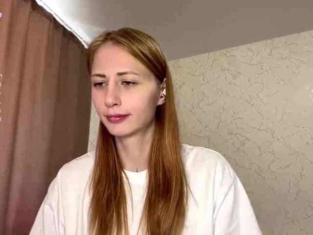 BlondyBun webcam