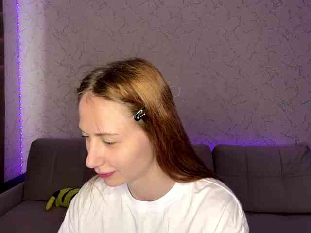 BlondyBun webcam