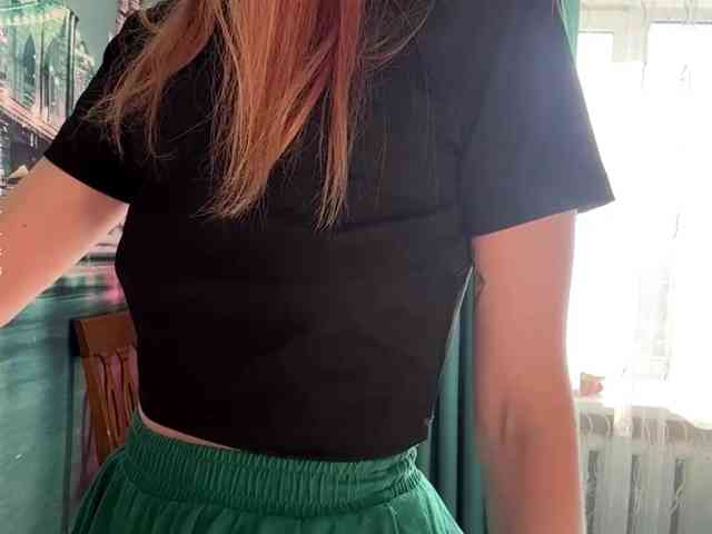 BlondyBun webcam