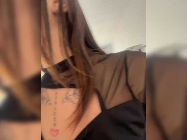 ElectraRhodes live cam on BongaCams