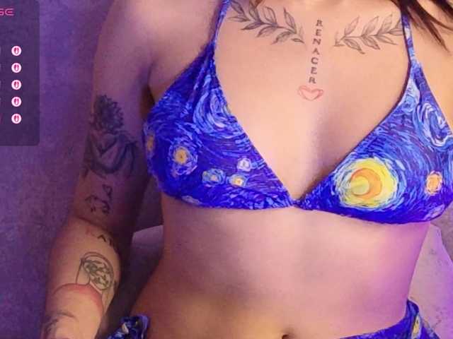 ElectraRhodes live cam on BongaCams