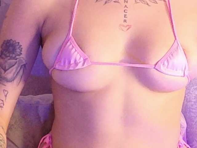 ElectraRhodes live cam on BongaCams