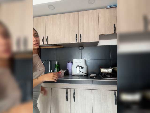 ElectraRhodes live cam on BongaCams