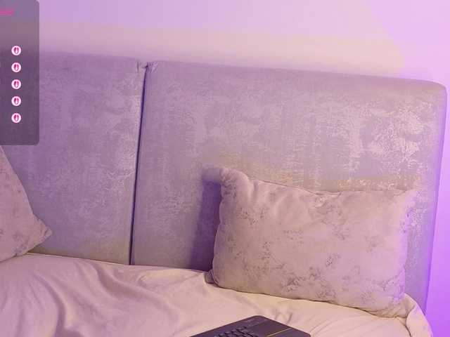 ElectraRhodes live cam on BongaCams