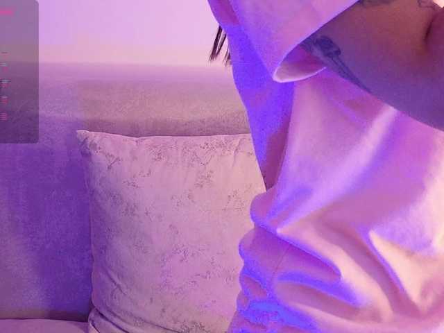 ElectraRhodes live cam on BongaCams