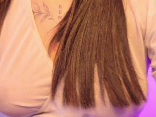 ElectraRhodes live cam on BongaCams