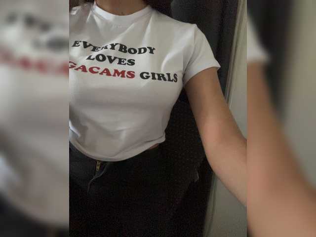 ElectraRhodes live cam on BongaCams