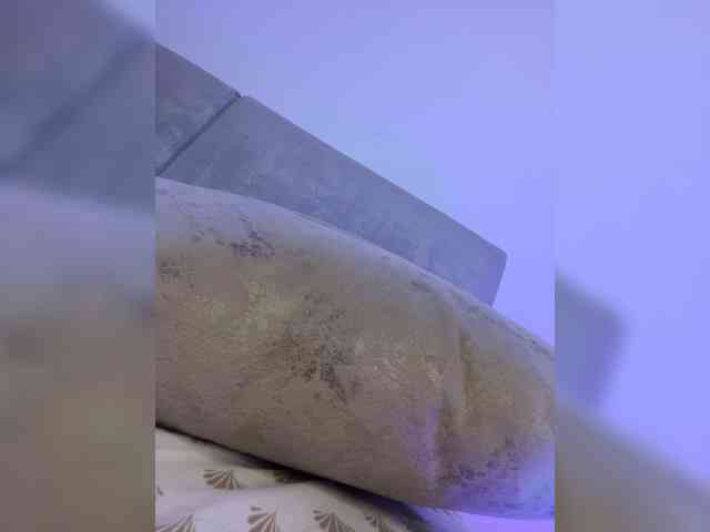 ElectraRhodes webcam
