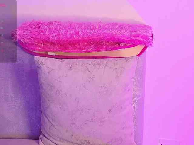 ElectraRhodes webcam