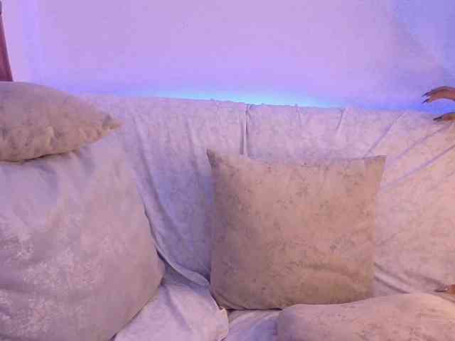 ElectraRhodes webcam