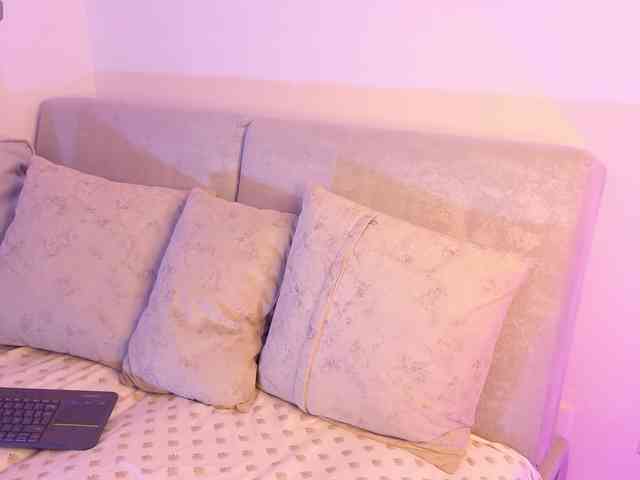 ElectraRhodes webcam
