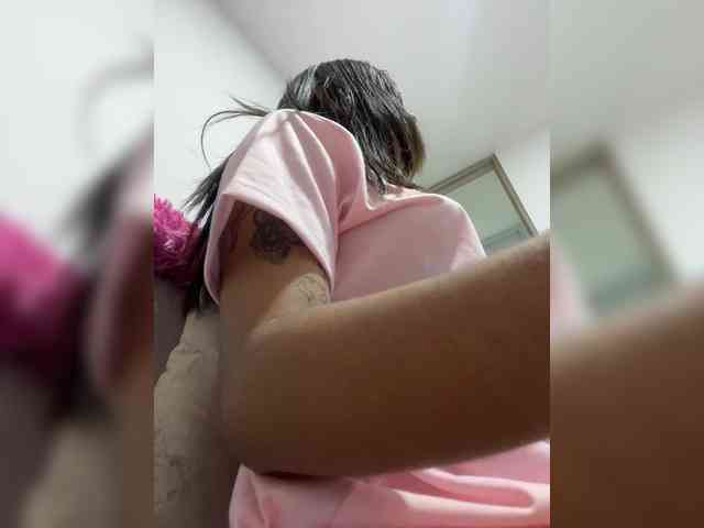 ElectraRhodes webcam