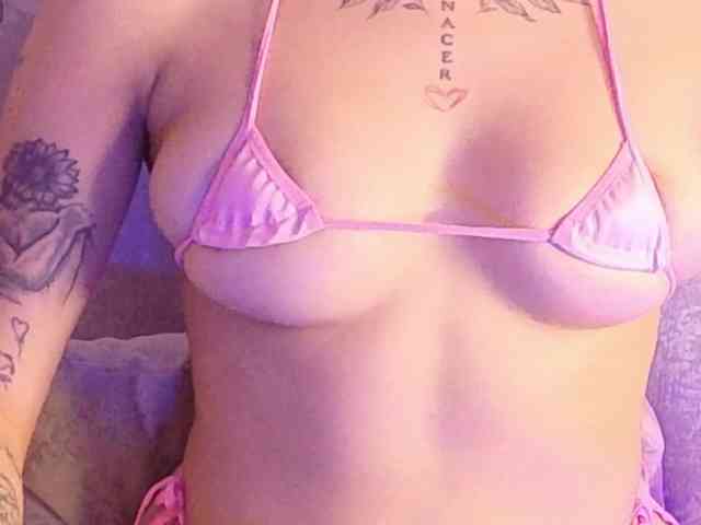 ElectraRhodes webcam