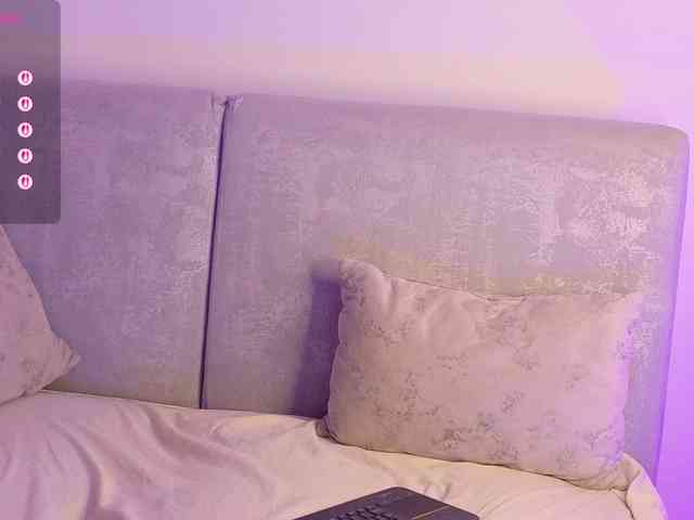ElectraRhodes webcam