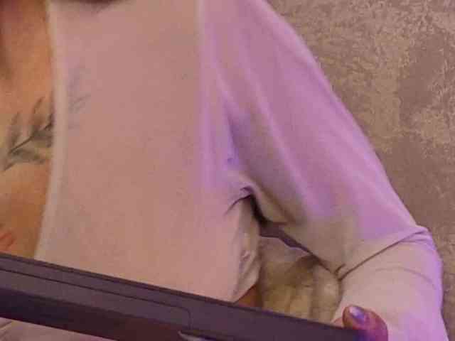 ElectraRhodes webcam