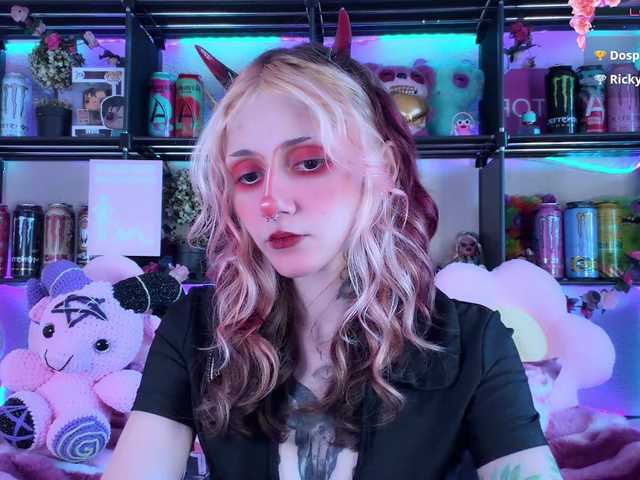 Devil-Baby live cam on BongaCams