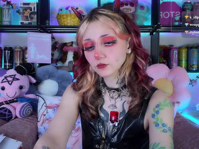 Devil-Baby live cam on BongaCams
