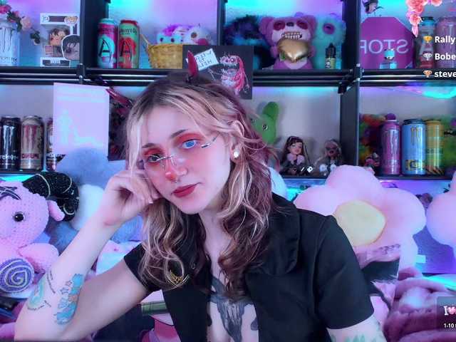 Devil-Baby live cam on BongaCams