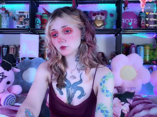 Devil-Baby live webcam show