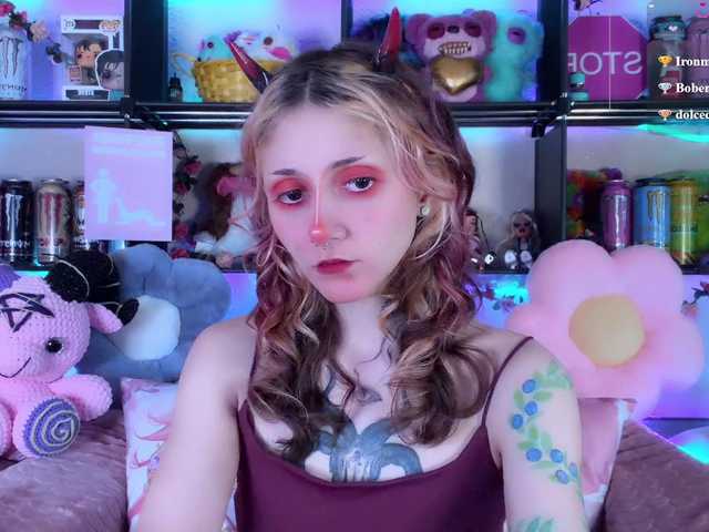 Devil-Baby live cam on BongaCams