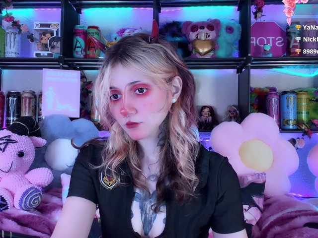 Devil-Baby live webcam show