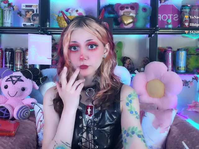 Devil-Baby live cam on BongaCams
