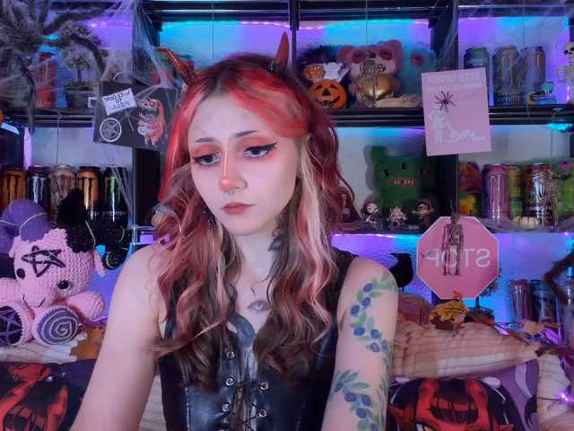 Devil-Baby live cam on BongaCams