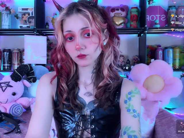 Devil-Baby live cam on BongaCams
