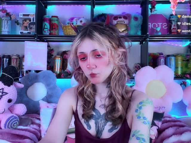 Devil-Baby live webcam show