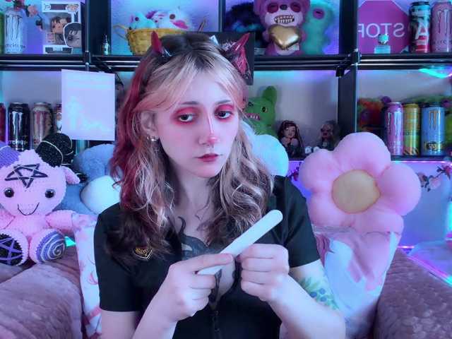 Devil-Baby live cam on BongaCams